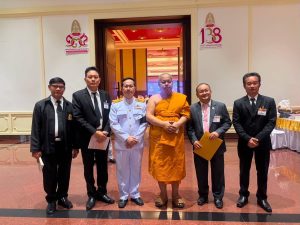 มหาวิทยาลัยมหาจุฬาลงกรณราชวิทยาลัย จัดงาน “วันบูรพาจารย์” ประจำปี ๒๕๖๙ วันเสาร์ที่ ๑๘ กรกฎาคม พ.ศ. ๒๕๖๙ เวลา ๐๙.๐๐ น. พระภาวนาวัชรมุนี ดร. รองอธิการบดี มตร วิทยาเขตหนองคาย พร้อมด้วยบุคลากรวิทยาเขตหนองคาย เข้าร่วมงาน “วันบุรพาจารย์” ประจำปี ๒๕๖๙ โดยมี พระพรหมบัณฑิต ศ.ดร. อุปนายกสภามหาวิทยาลัย กรรมการมหาเถรสมาคม ราชบัณฑิต เป็นประธานในพิธี “วันบุรพาจารย์” ประึปี ๒๕๖๙ มหาวิทยาลัยมหาจุฬาลงกรณราชวิทยาลัย ในงานยังจัดให้ ผู้ได้รับพระราชทาน เครื่องราชอิสริยาภรณ์ ประจำปี พ.ศ. ๒๕๖๖ เข้ารับประกาศนียบัตรกำกับเครื่องราชอิสริยาภรณ์เบื้องหน้าพระบรมฉายาลักษณ์ โดยมี รศ.ดร.สมศักดิ์ บุญปู่ ผู้ช่วยอธิการบดีฝ่ายกิจการทรัพย์สิน อัญเชิญใบประกาศนียบัตรฯ วางหน้าพระบรมฉายาลักษณ์ และผู้ได้รับพระราชทานเครื่องราชอิสริยาภรณ์ ประจำปี พ.ศ. ๒๕๖๘ เข้ารับมุทิตาบัตรจากพระพรหมบัณฑิต ศ.ดร. ในโอกาสนี้ด้วย ณ อาคาร มวก.๔๘ พรรษา มหาวิทยาลัยมหาจุฬาลงกรณราชวิทยาลัย อำเภอวังน้อย จังหวัดพระนครศรีอยุธยา